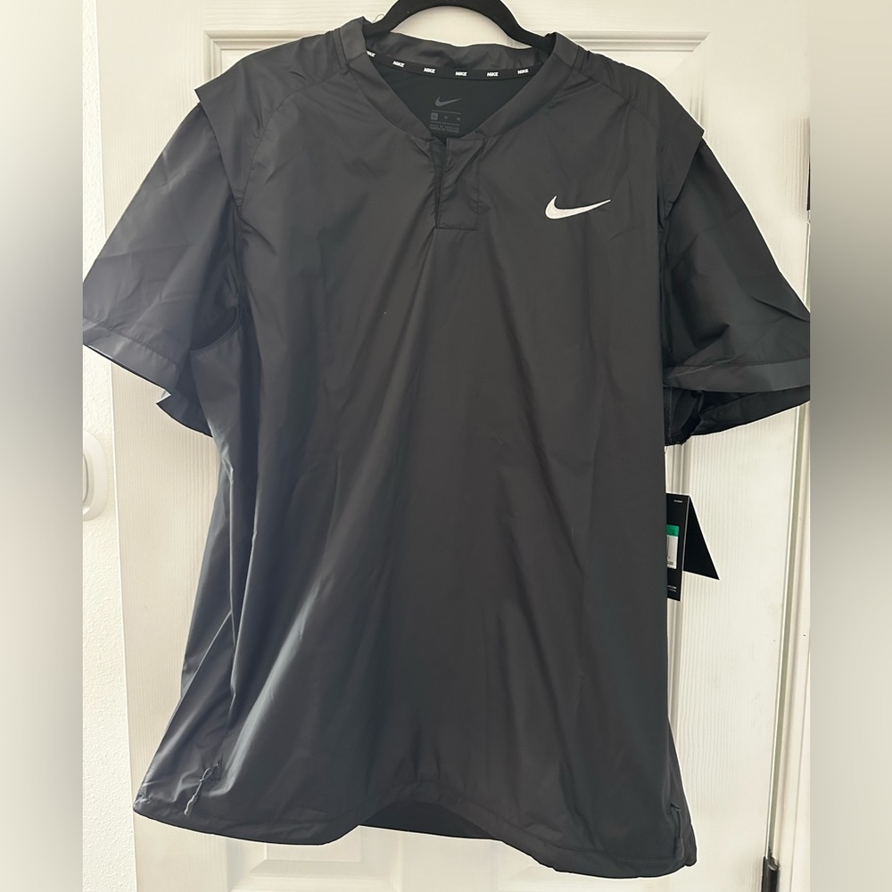 Nike Men’s NWT Windshirt XL
